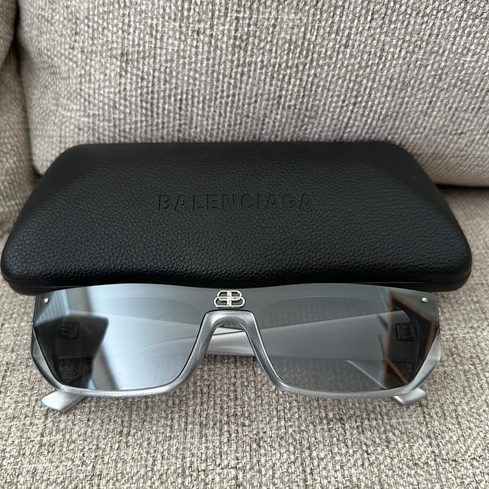 BALENCIAGA Sunglasses